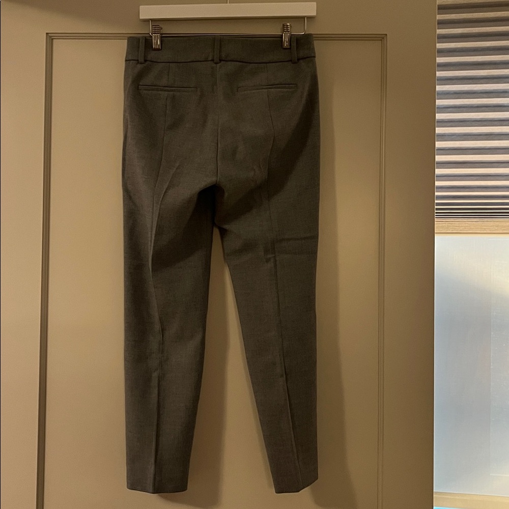 J.Crew | Cameron slim cropped pant in four-season stretch | Heather Graphite | 4 - Picture 4 of 10